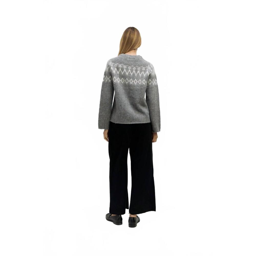 Mod Ref Gray & White Fair Isle Crewneck Sweater - Picture 3 of 5